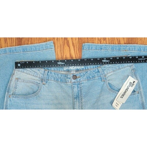 NO Boundaries Jeans Women’s Size 18 Light Enzyme W Tint Denim Wide Leg Zip NEW - Picture 2 of 15